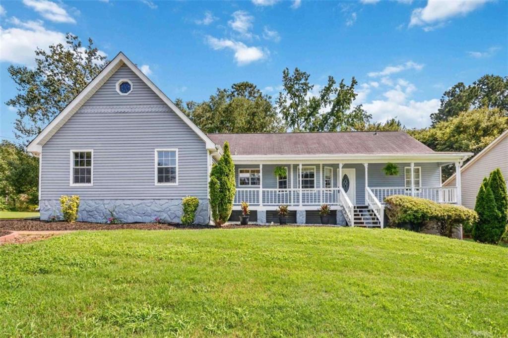 503 Horseshoe Circle Property Photo 1