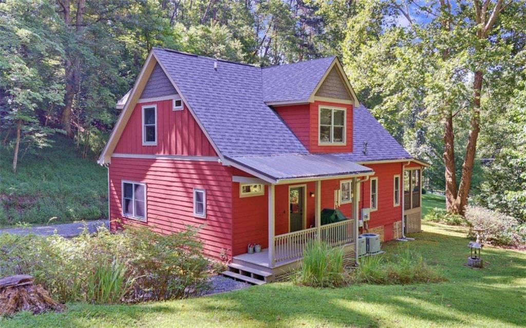 1374 Lucius Road Property Photo 1