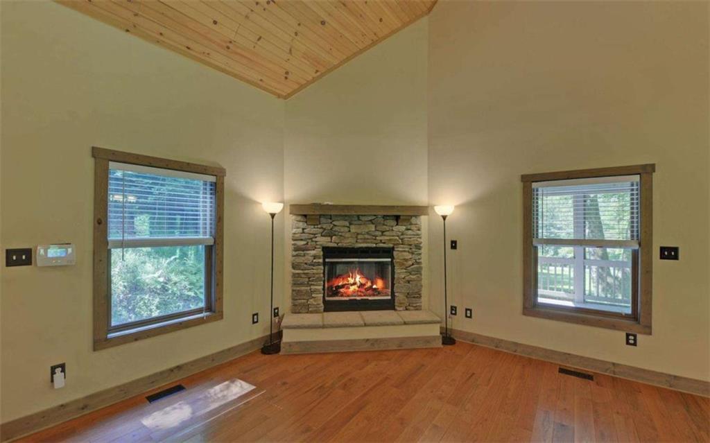 1374 Lucius Road Property Photo 10