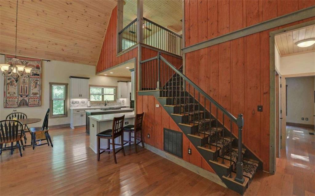 1374 Lucius Road Property Photo 12