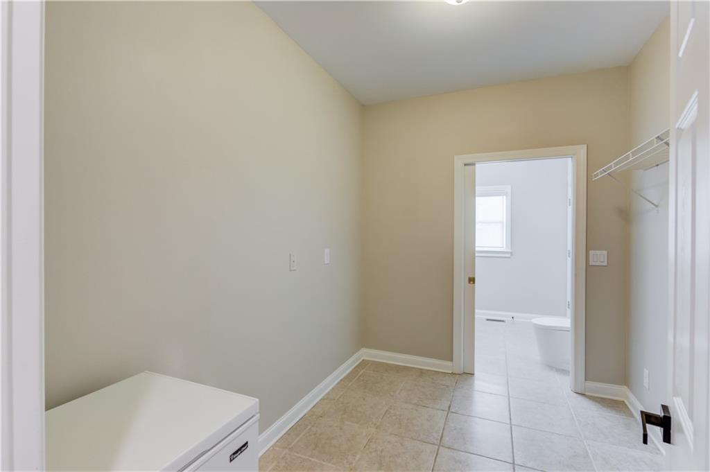 3418 Aberrone Place Property Photo 33