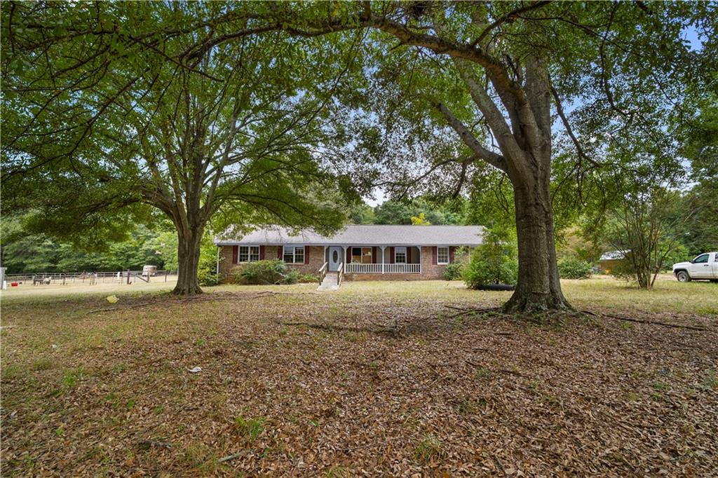 1031 Second Street Property Photo 2