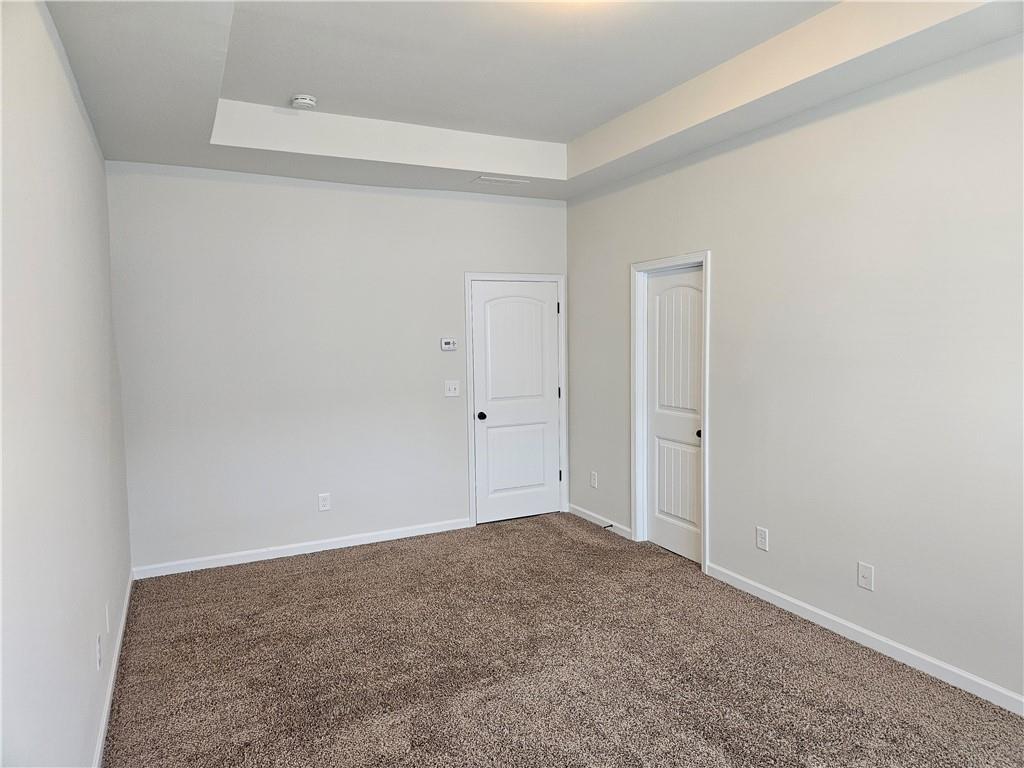 649 Oakside Place Property Photo 8