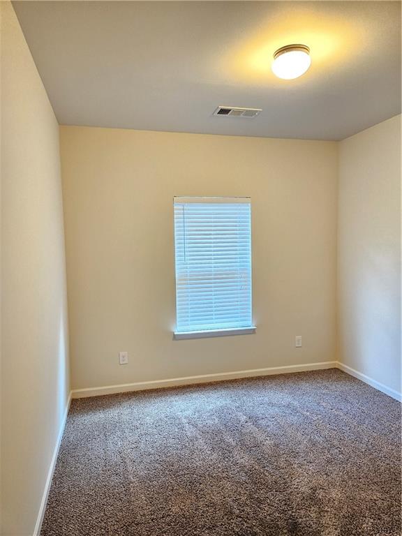 649 Oakside Place Property Photo 12