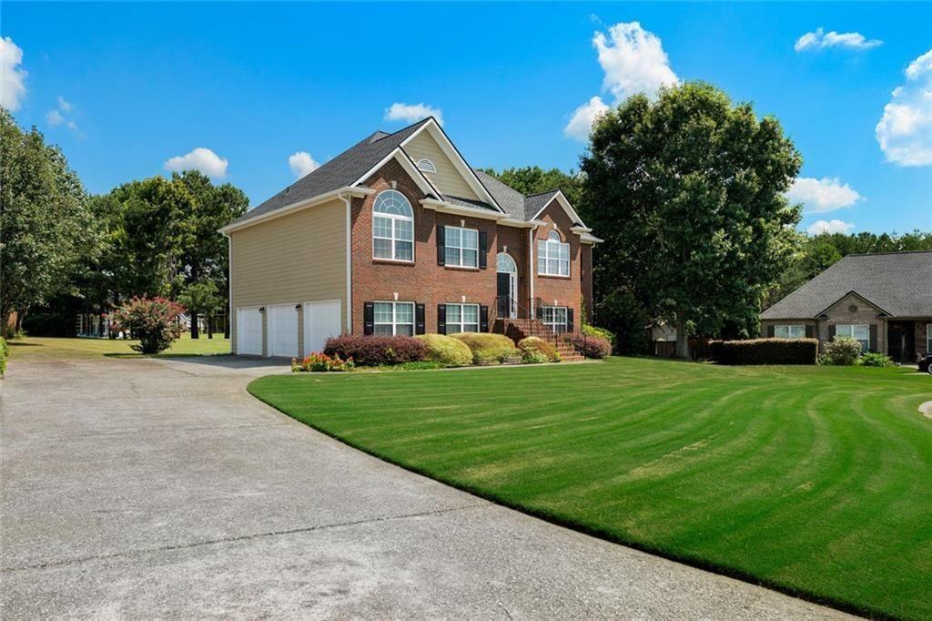 21 Prestwick Loop Nw Property Photo 2