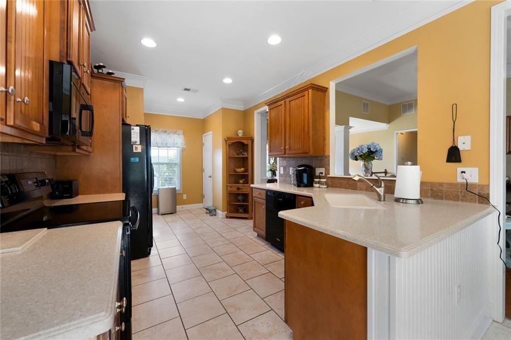 21 Prestwick Loop Nw Property Photo 17