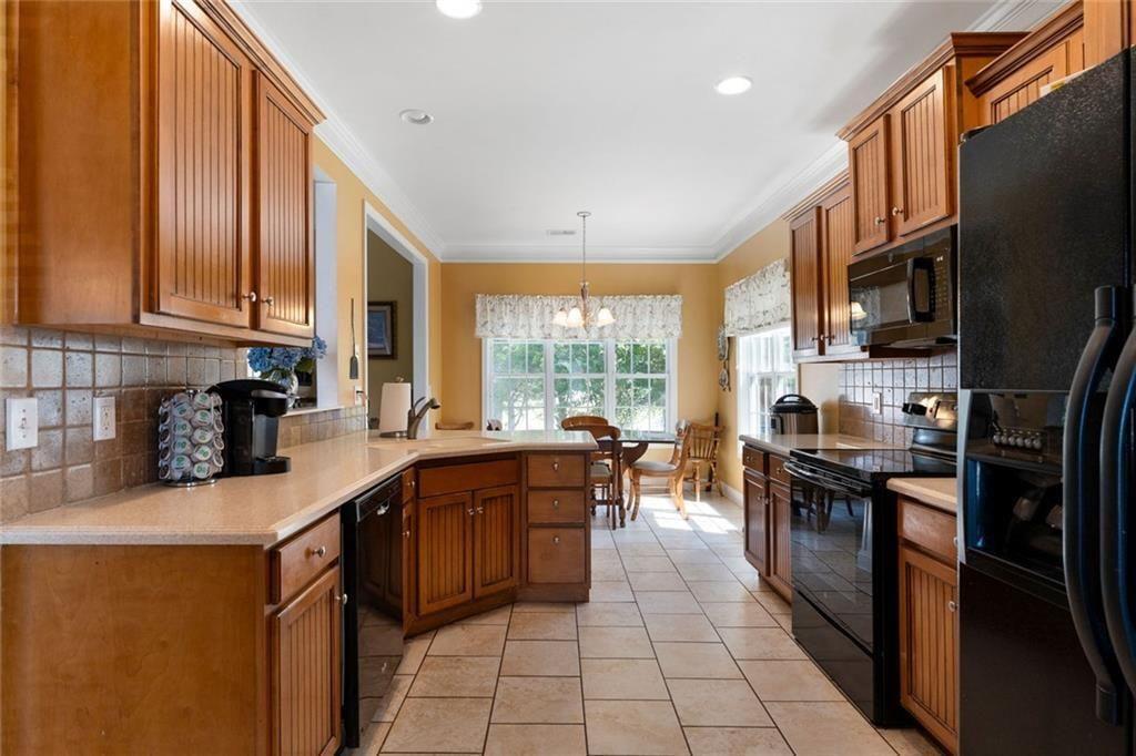 21 Prestwick Loop Nw Property Photo 18