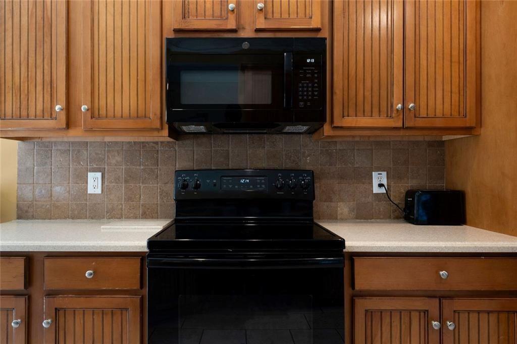 21 Prestwick Loop Nw Property Photo 19