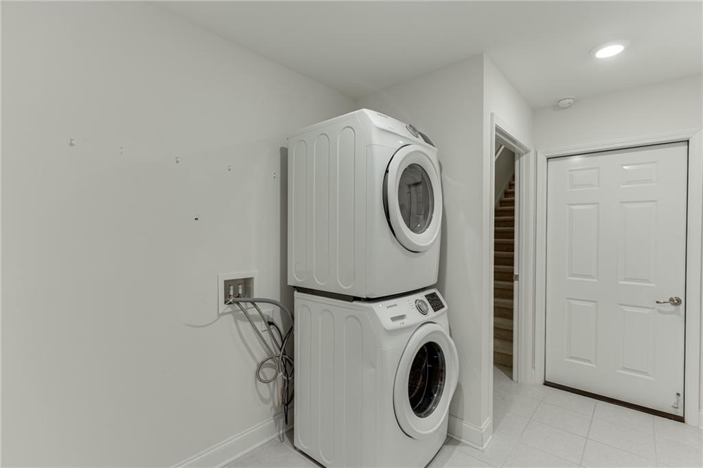 3765 Ridgehurst Lane Property Photo 33