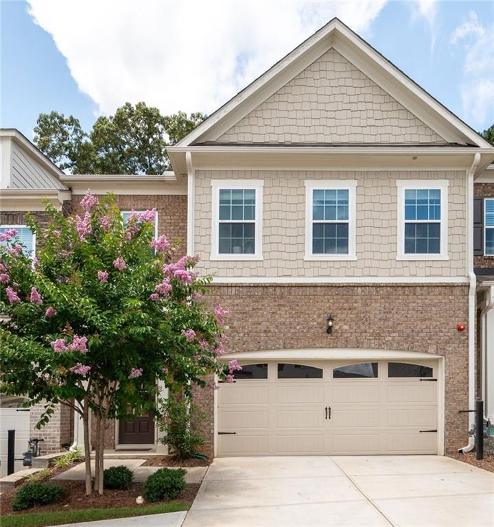 203 Holden Way