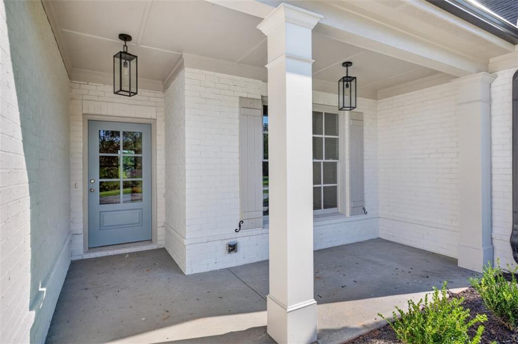 4775 E Reed Road Property Photo 4