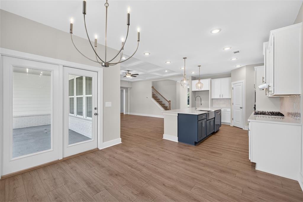 4775 E Reed Road Property Photo 16