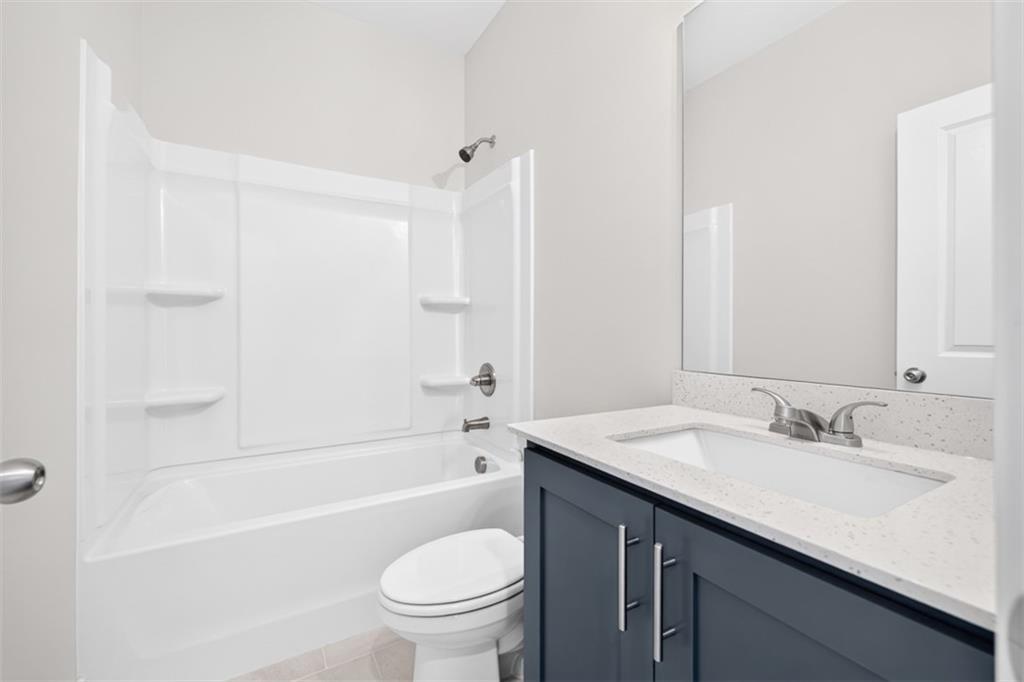 4775 E Reed Road Property Photo 22