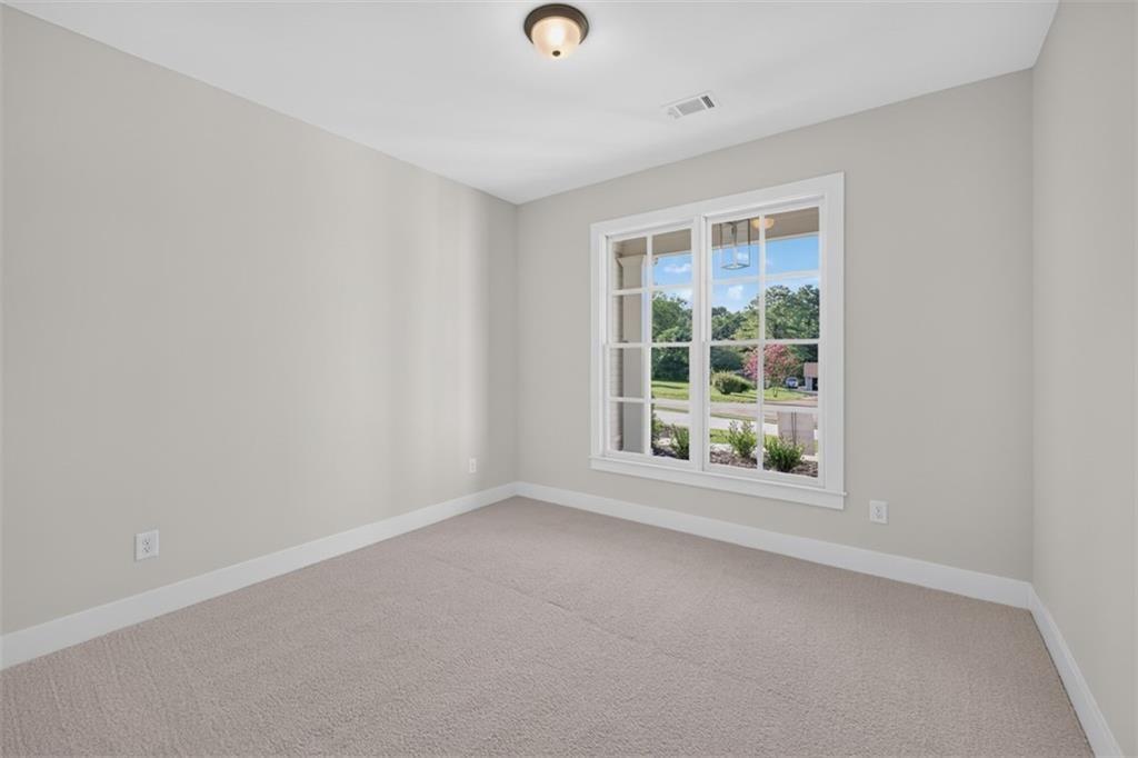 4775 E Reed Road Property Photo 23