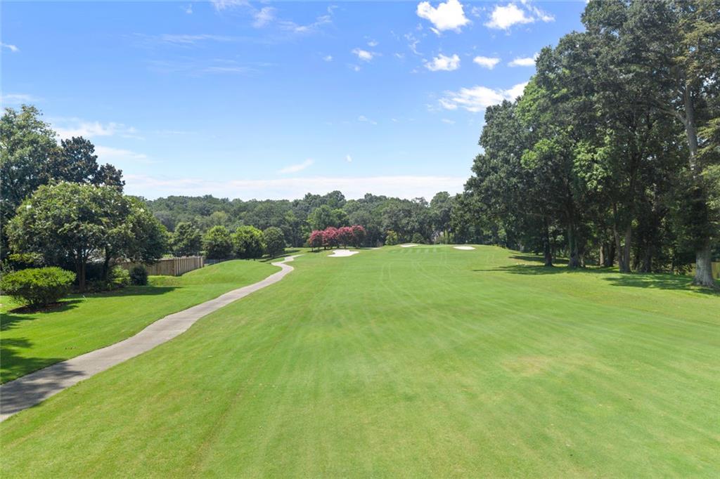 255 Tenth Fairway