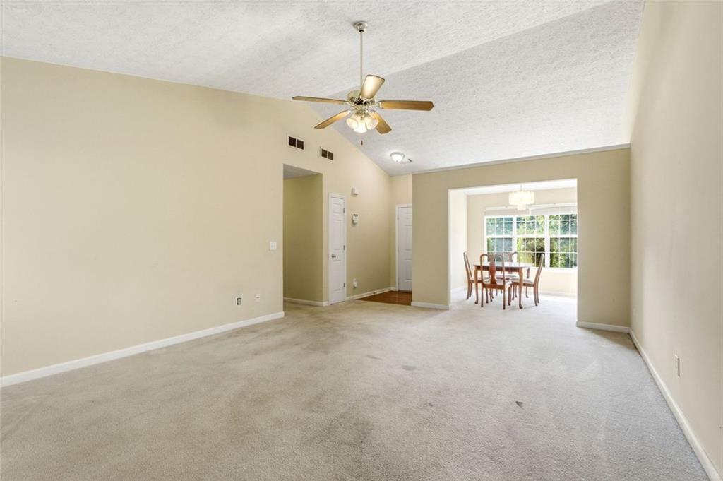 25 Mountainview Drive Property Photo 11