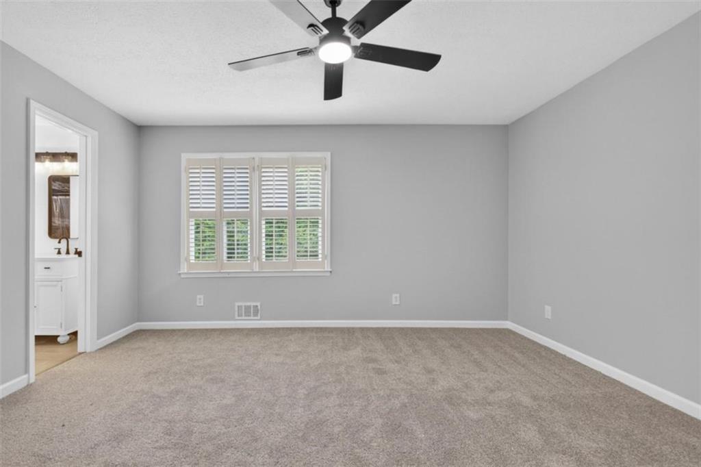 76 Willis Road Property Photo 18