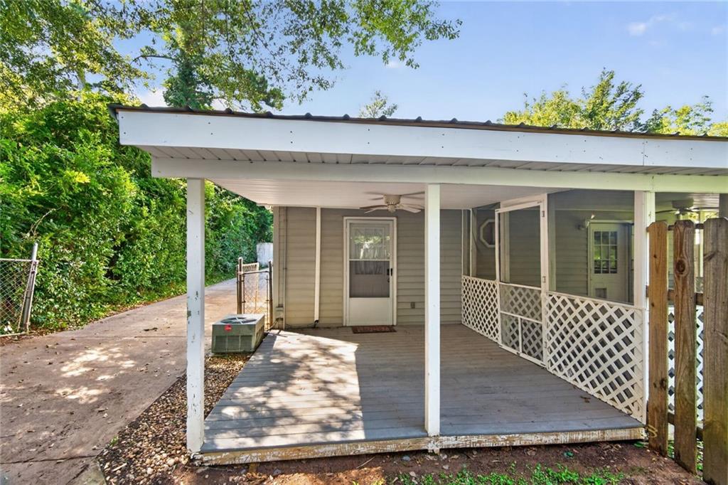 1845 Waldrep Circle Se Property Photo 1