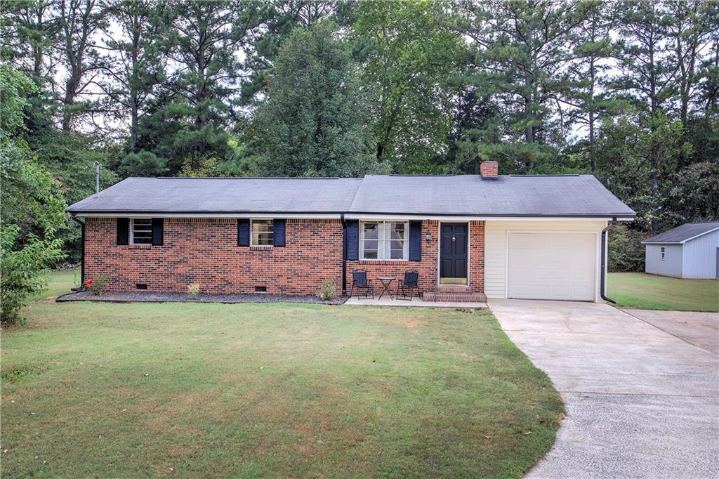 24 Spring Street Property Photo 1