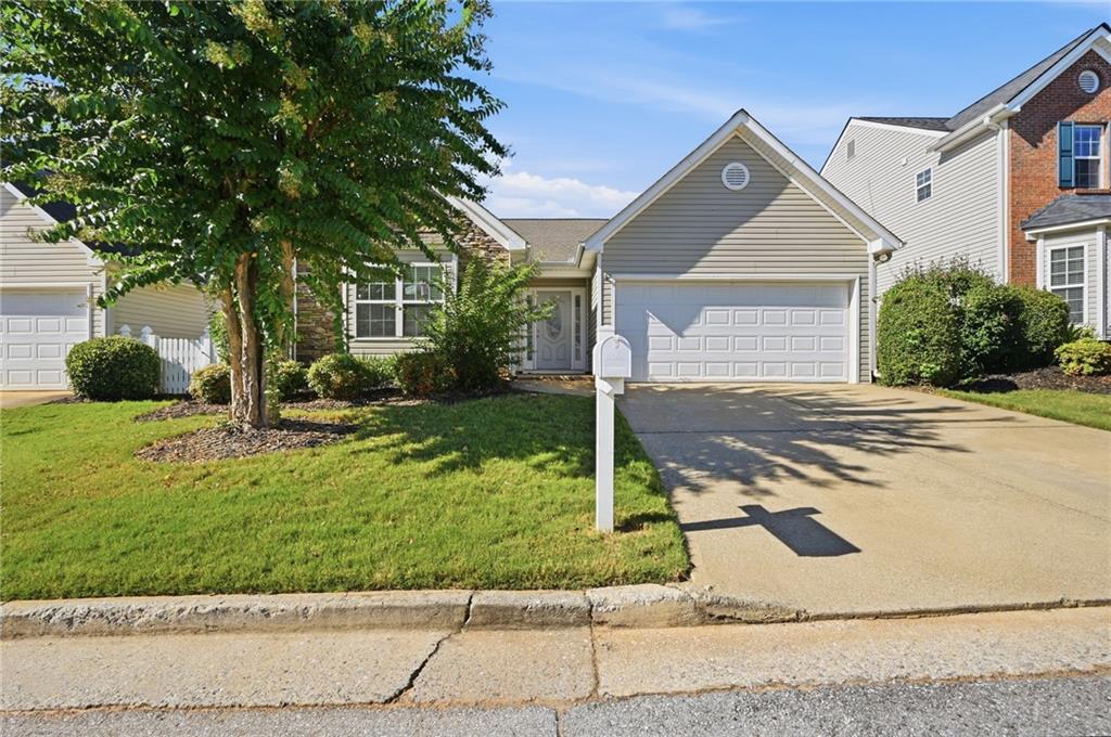 323 Greystone Parkway Property Photo 1