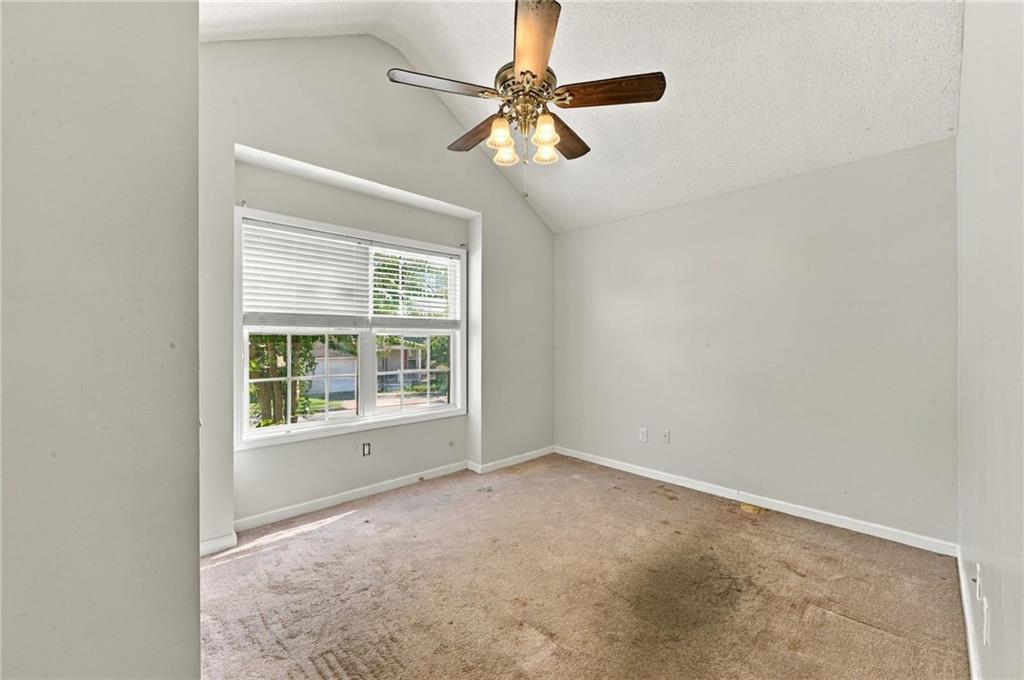 323 Greystone Parkway Property Photo 11
