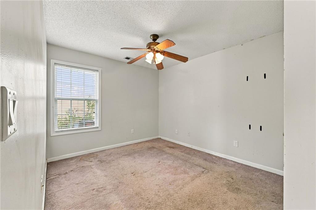 323 Greystone Parkway Property Photo 14