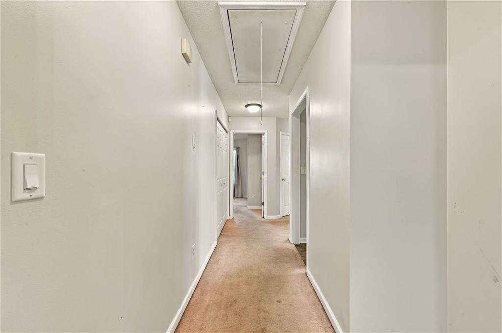 323 Greystone Parkway Property Photo 16