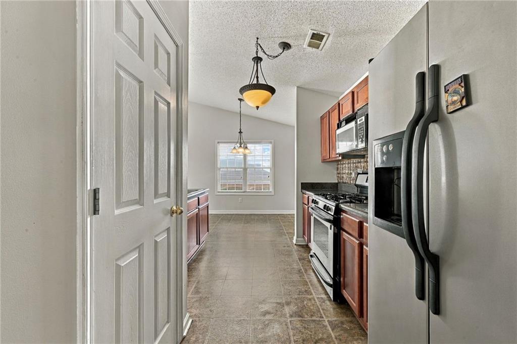 323 Greystone Parkway Property Photo 18