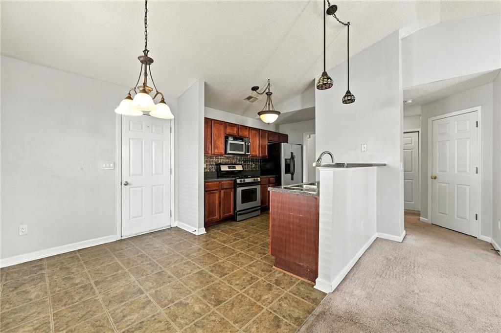 323 Greystone Parkway Property Photo 23