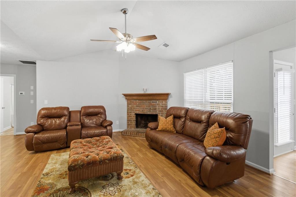 4281 Meadow Drive Property Photo 9