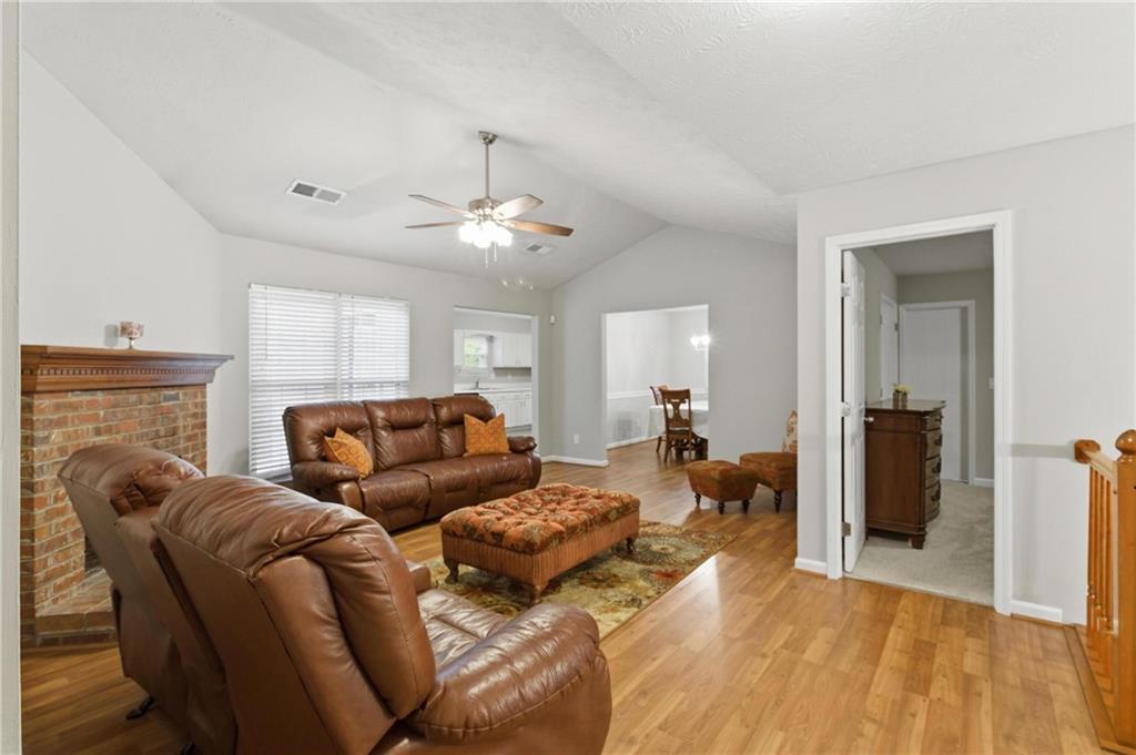 4281 Meadow Drive Property Photo 10