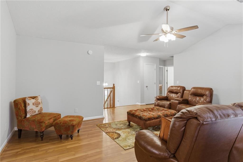 4281 Meadow Drive Property Photo 11