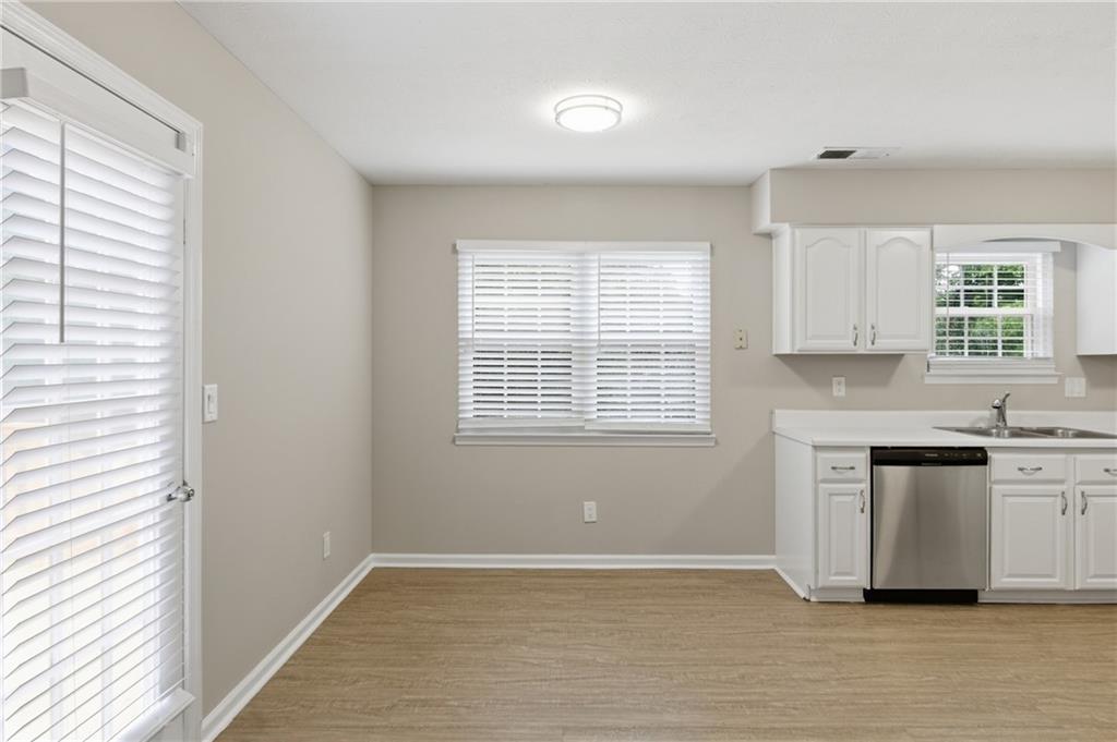 4281 Meadow Drive Property Photo 14