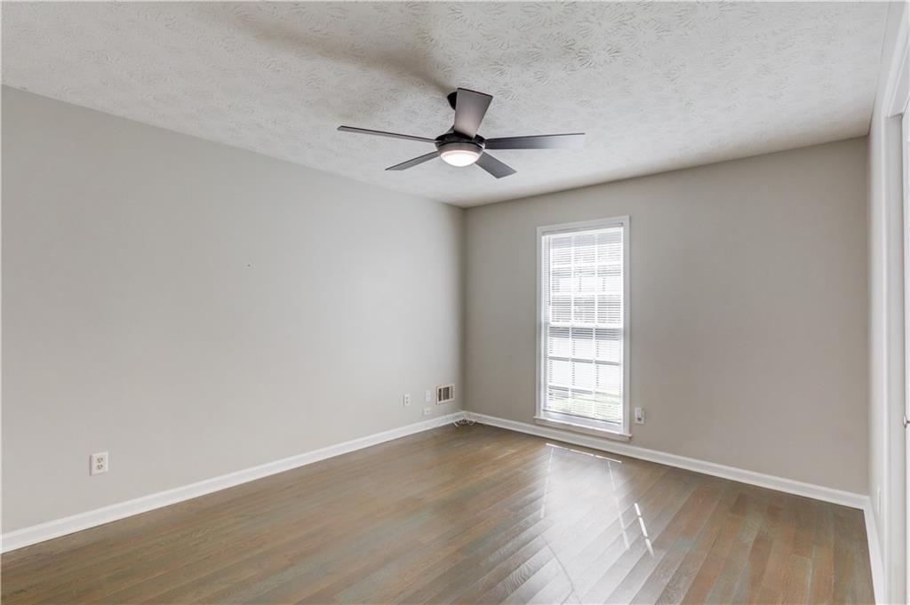 291 Shore Drive Property Photo 25