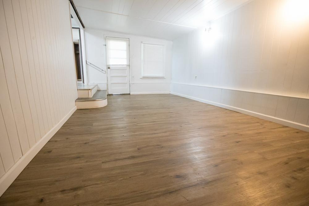 153 Commerce Lane Property Photo 20