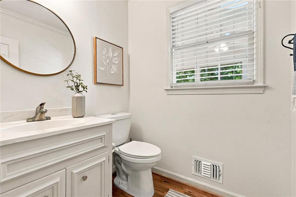 325 Cantlegate Close Property Photo 16