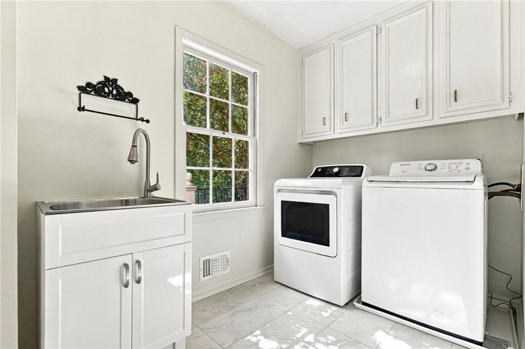 325 Cantlegate Close Property Photo 26