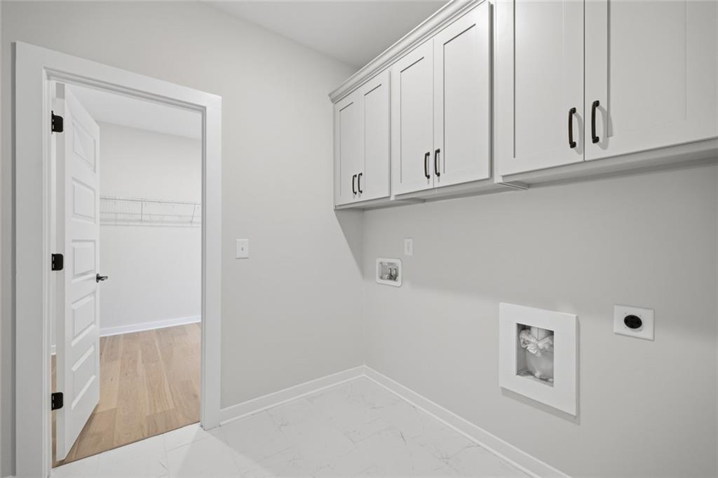 8345 Beryl Overlook Property Photo 40