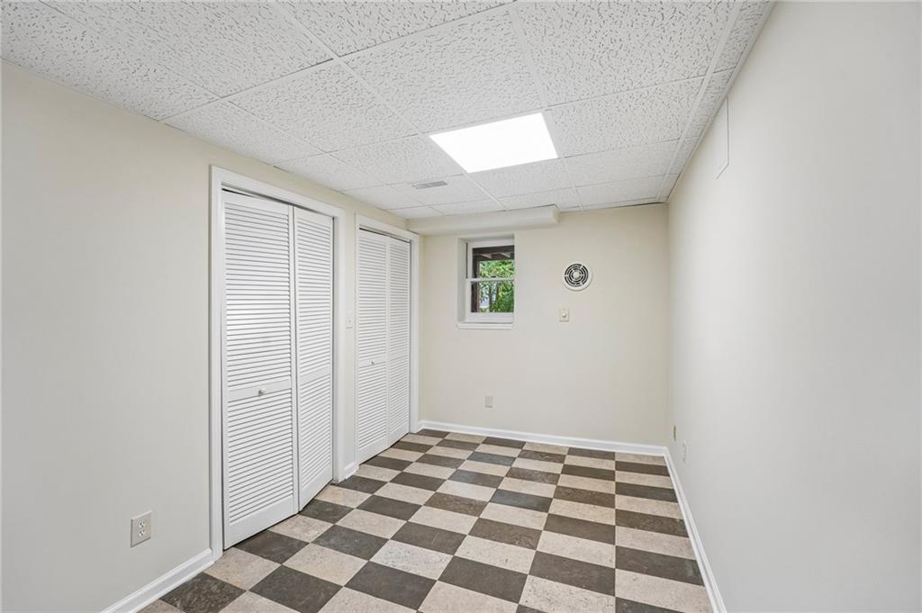 1100 Waterfall Way Property Photo 52