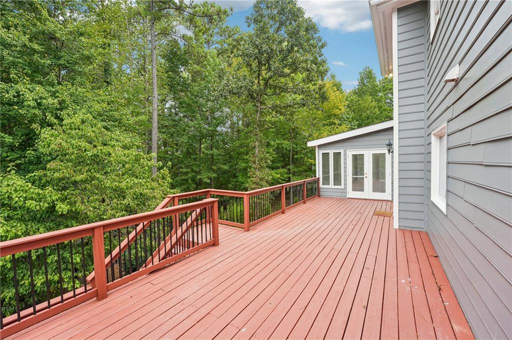 1100 Waterfall Way Property Photo 58