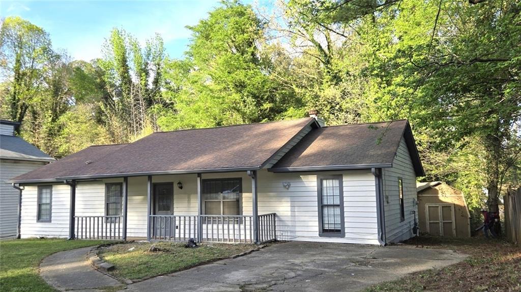 2667 Camelot Court Property Photo 2