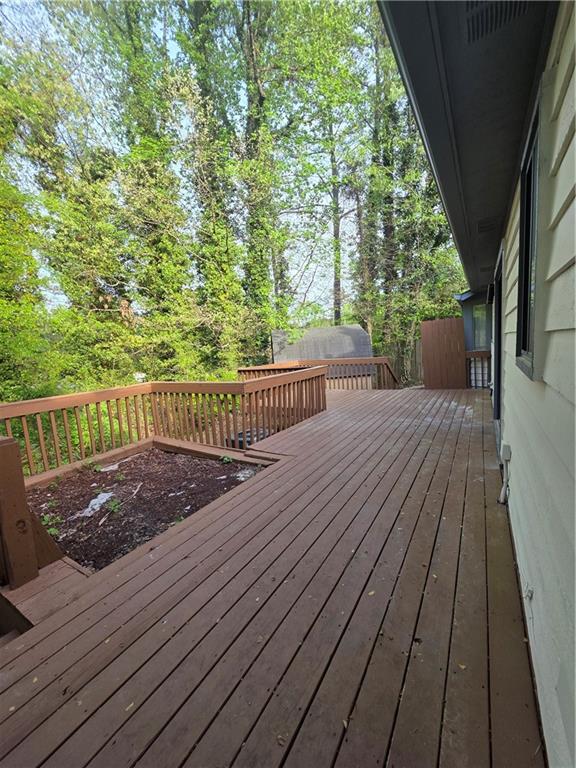 2667 Camelot Court Property Photo 20