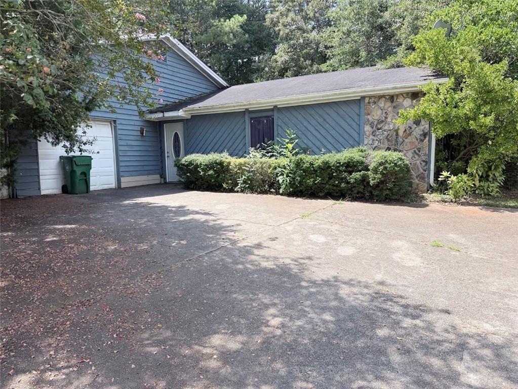 1839 Quailwood Drive Property Photo 1
