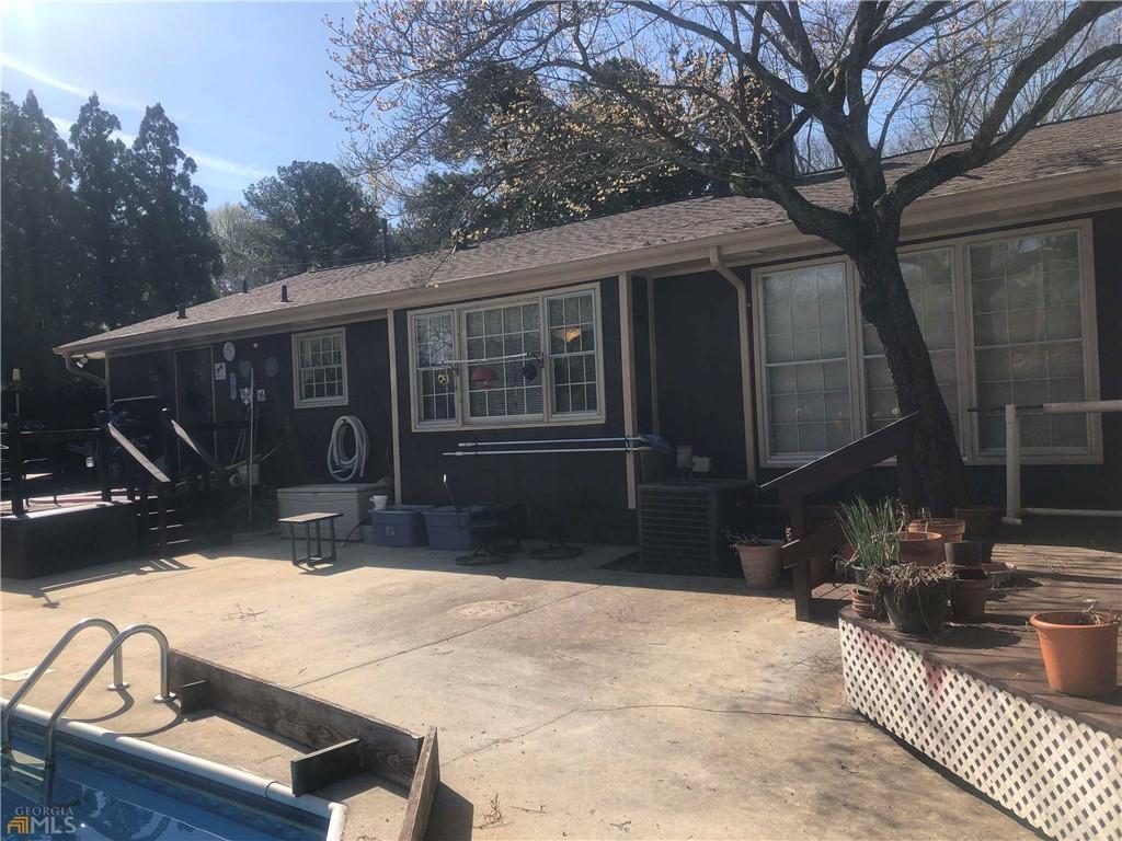 2160 Pinewood Drive Property Photo 6