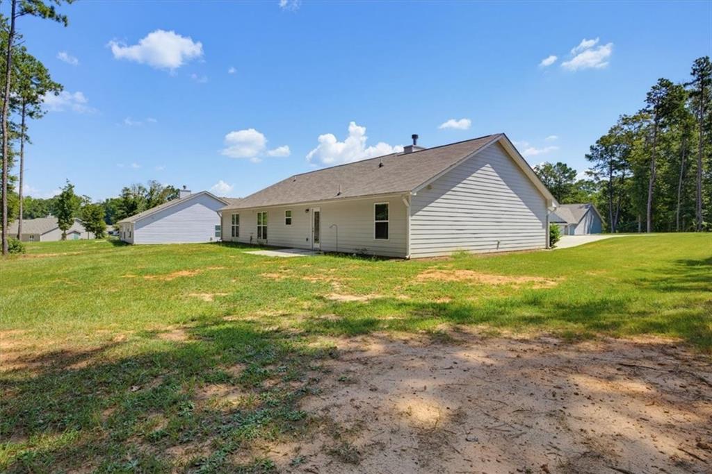 62 Windrow Trail Property Photo 32