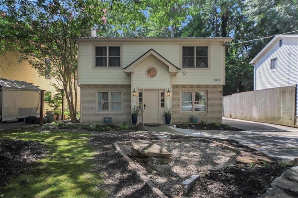 1071 Standard Drive Ne Property Photo 1