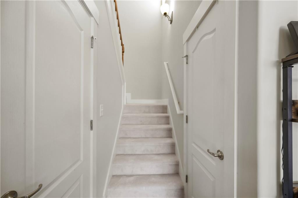 175 Pratt Drive Property Photo 17