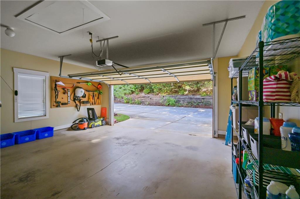 175 Pratt Drive Property Photo 32