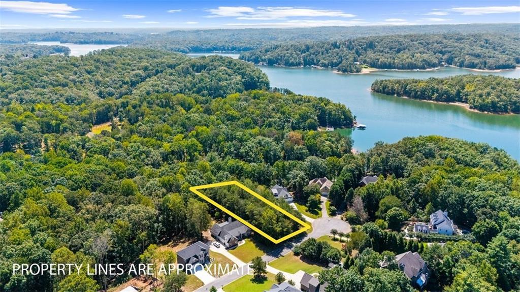 6081 Rockingham Way Property Photo 1