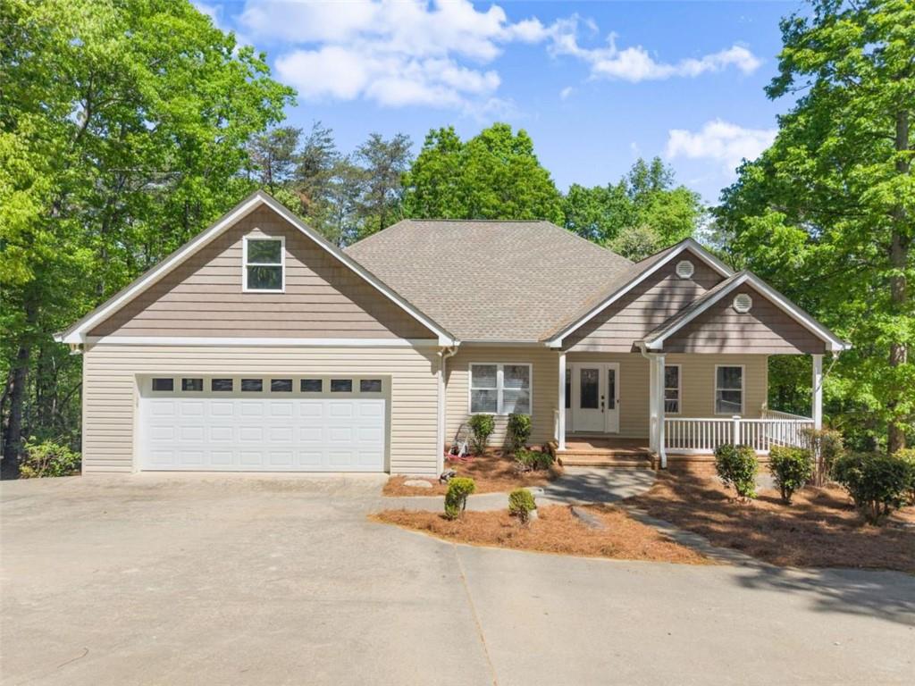 45 Holcomb Drive Property Photo 1